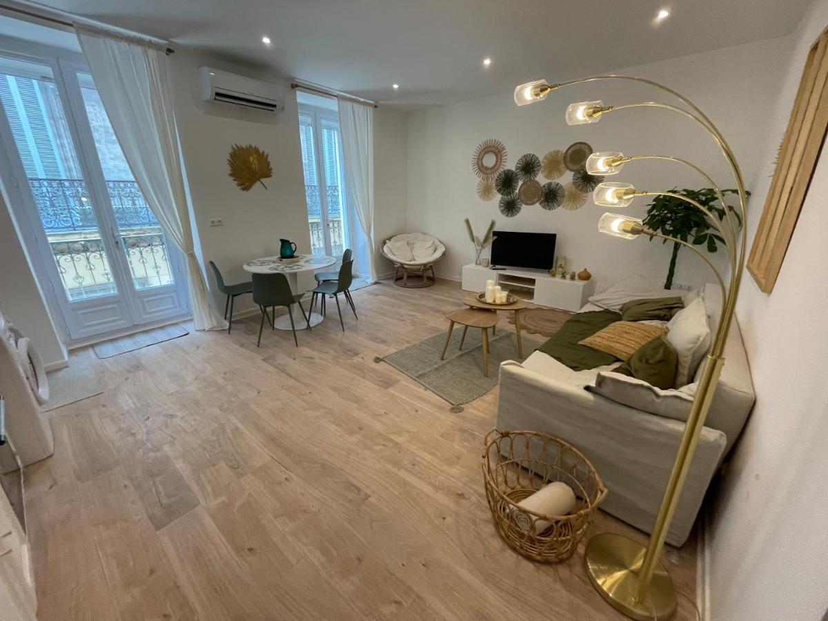 Le Casimir - Superbe T3 En Plein Centre Ville Renove Avec Gout - Wifi Beziers Luaran gambar